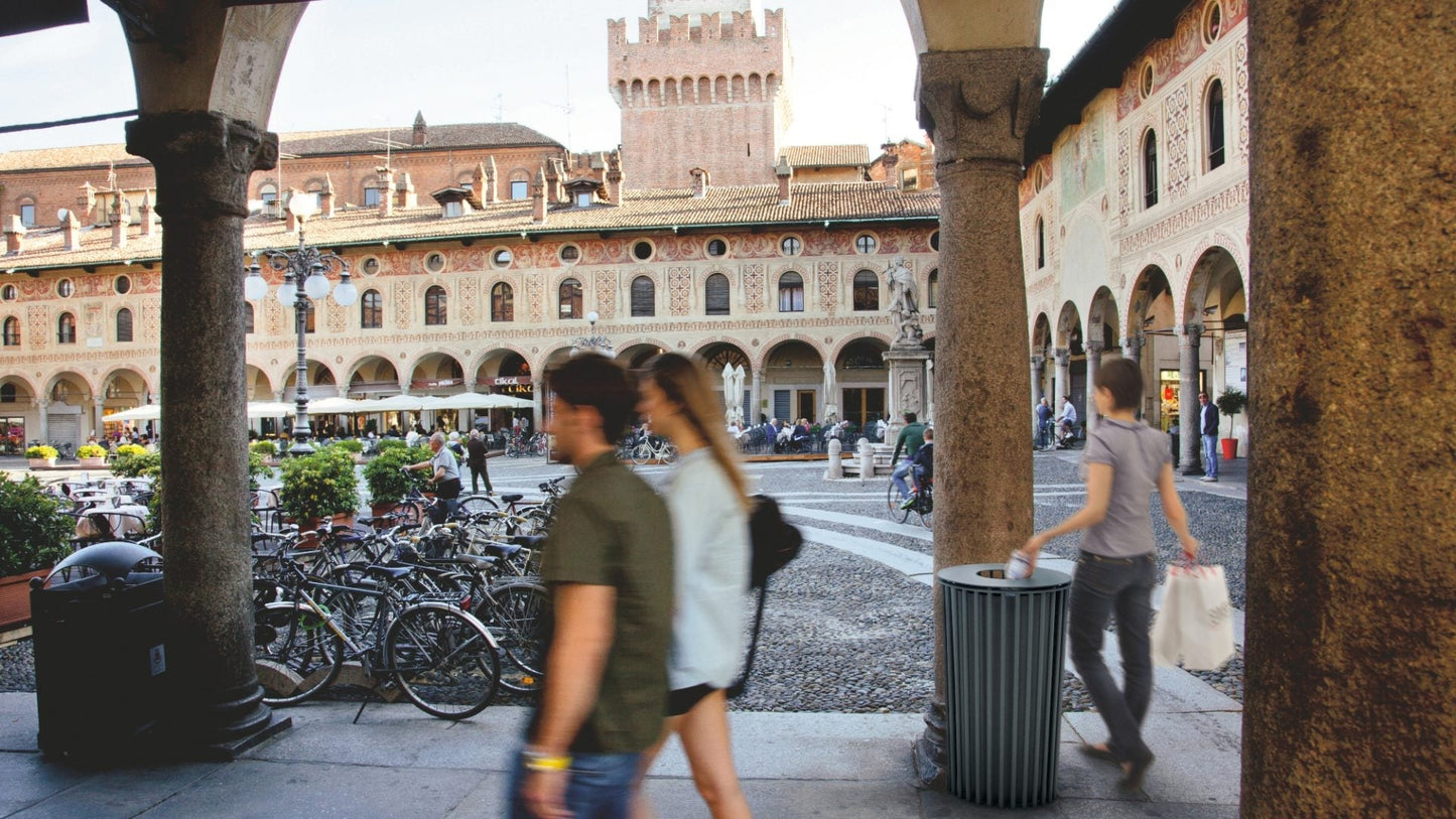 015 Big Litter Bins-Contract Furniture Store for hospitality, leisure & commercial projects