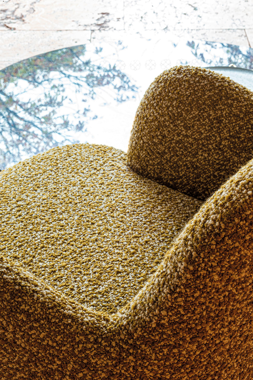 Olivia 101 P Lounge Chair