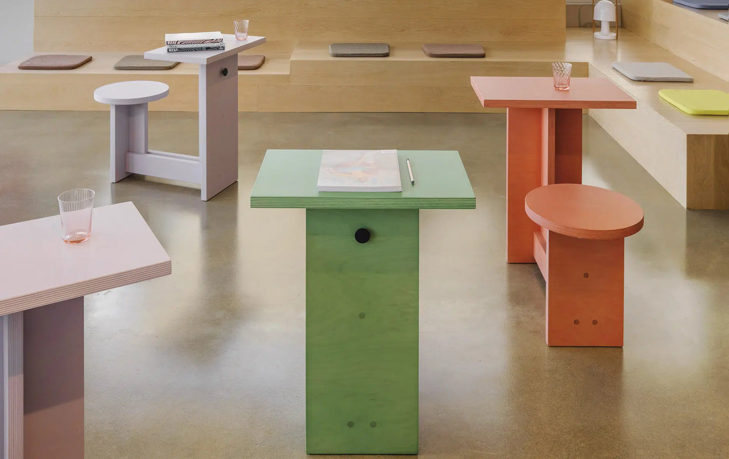 Suricata Desk