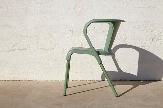 A Portuguesa Armchair-Contract Furniture Store for hospitality, leisure & commercial projects