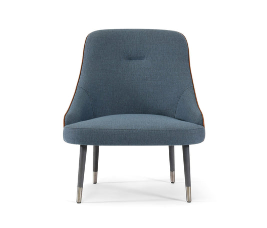 Adima 05 XL Base 100 Lounge Chair-Contract Furniture Store for hospitality, leisure & commercial projects