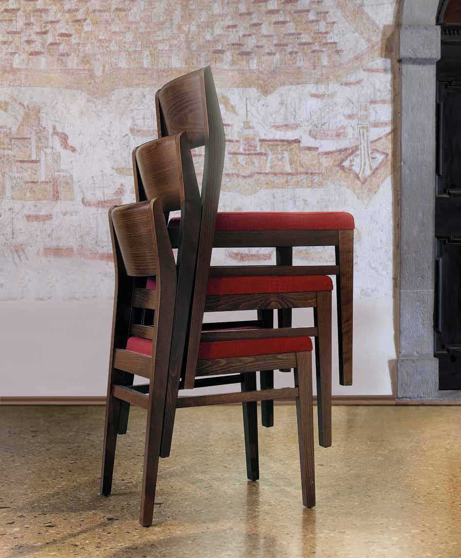 Amarcord S Side Chair