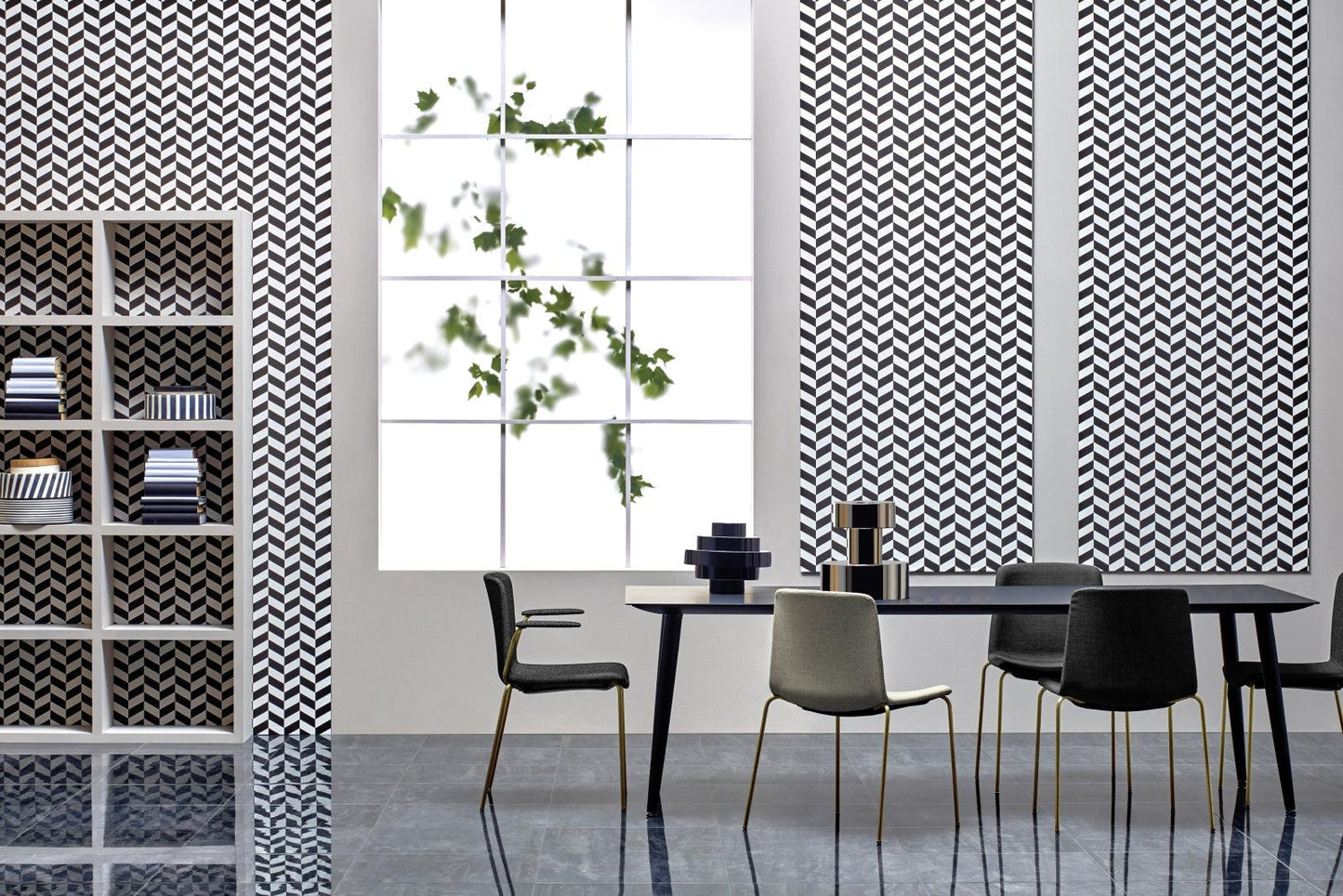 Babila tba Dining Table-Contract Furniture Store for hospitality, leisure & commercial projects