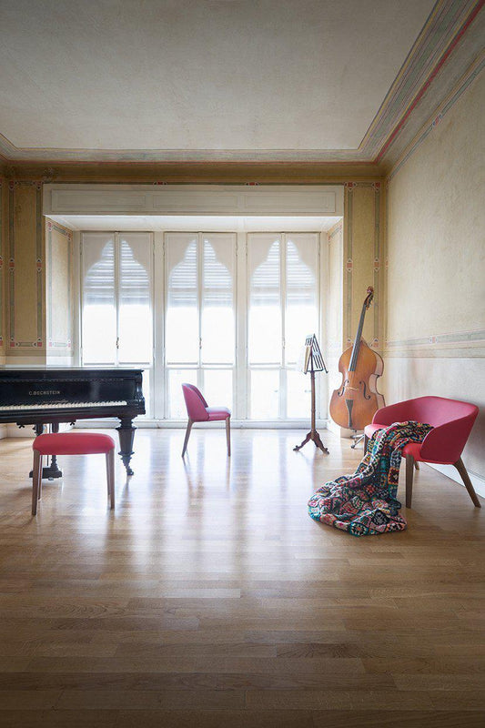 Bellevue 05 Sofa-Contract Furniture Store for hospitality, leisure & commercial projects