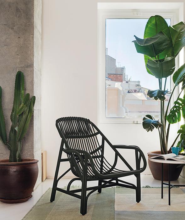 Benasal Lounge Chair