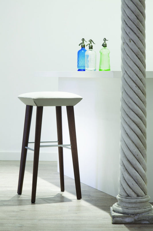 Beret 301 High Stool-Contract Furniture Store for hospitality, leisure & commercial projects