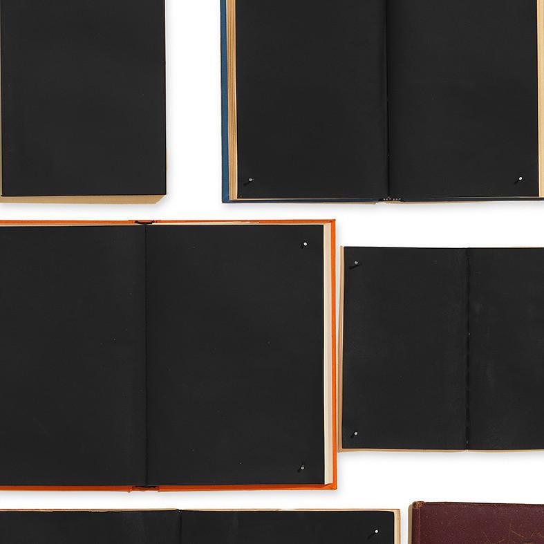 Biblioteca Black Books Wallpaper