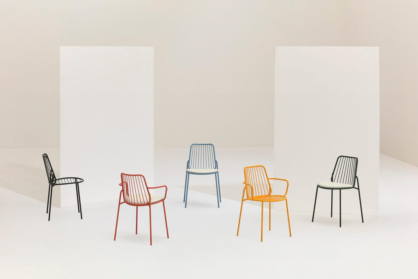 Billa 1C55 Armchair-Contract Furniture Store for hospitality, leisure & commercial projects