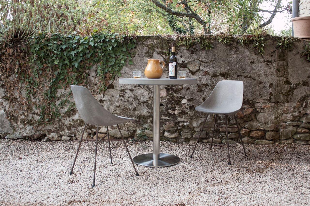 Bistro Round Concrete Dining Table-Contract Furniture Store for hospitality, leisure & commercial projects