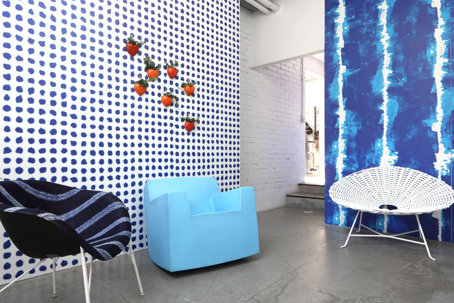 Blue Dots Addiction Wallpaper PNO-02-Contract Furniture Store for hospitality, leisure & commercial projects
