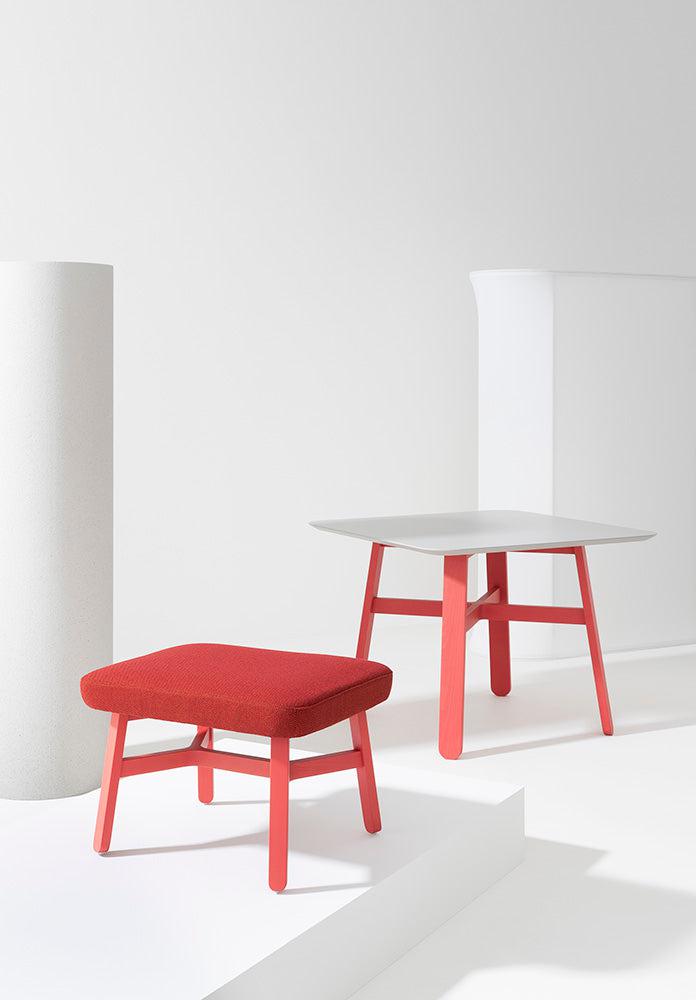 Croissant 590 Dining Table-Contract Furniture Store for hospitality, leisure & commercial projects