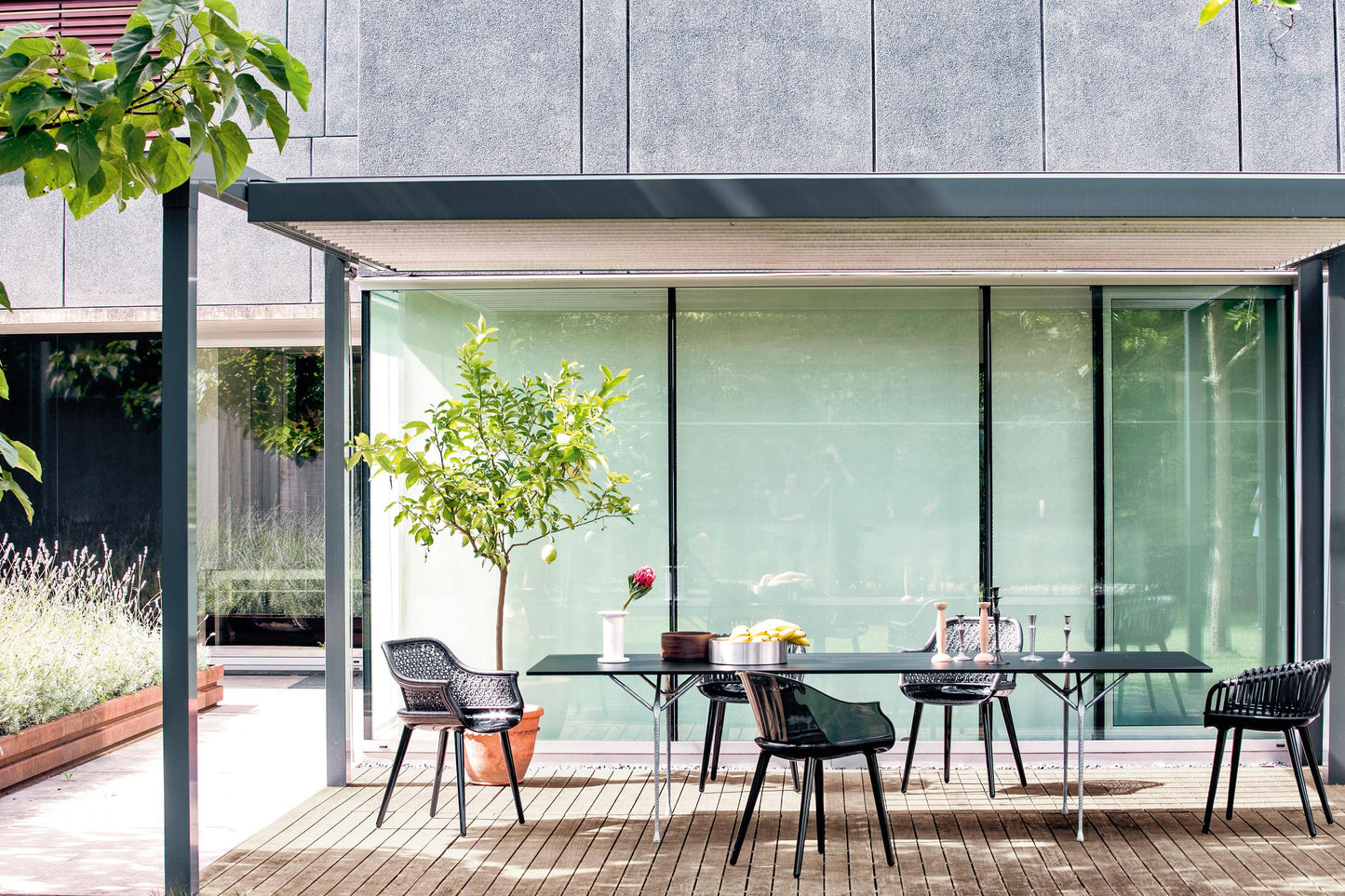 Cyborg Club Armchair-Contract Furniture Store for hospitality, leisure & commercial projects