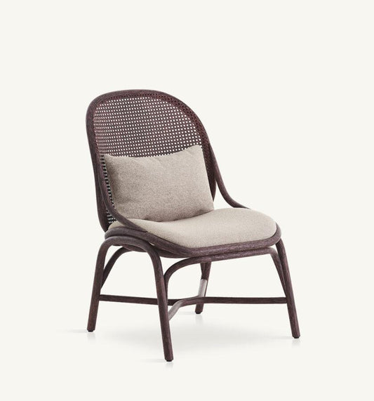Frames Lounge Chair-Contract Furniture Store for hospitality, leisure & commercial projects