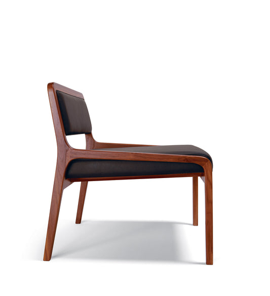 Fuji 2004 Lounge Chair