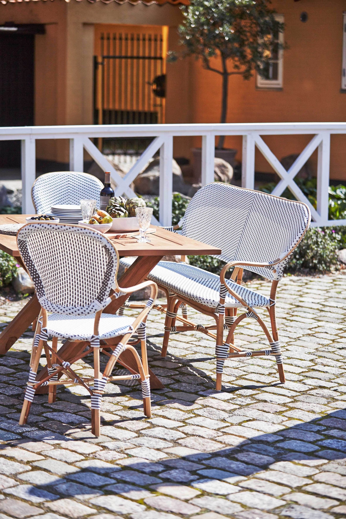 Isabell Side Chair