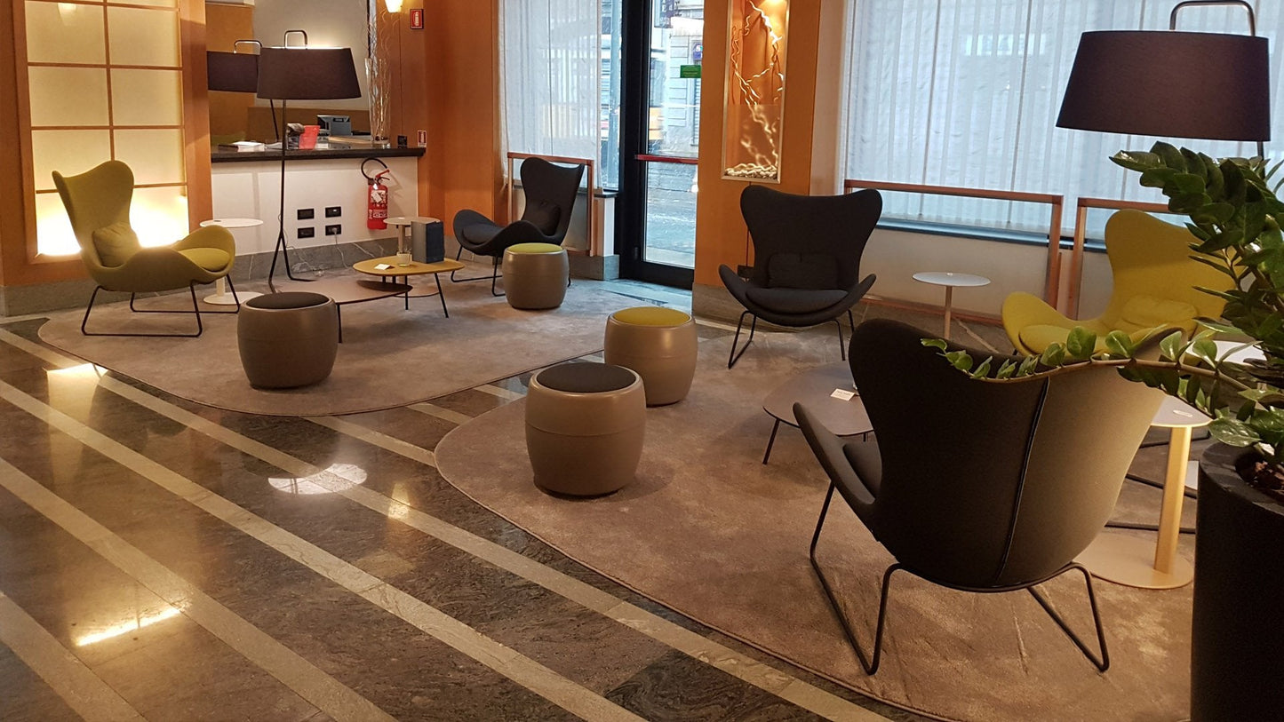 Lazy Wing Lounge Chair-Contract Furniture Store for hospitality, leisure & commercial projects