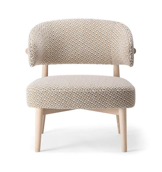 Liv 105 P Lounge Chair-Contract Furniture Store for hospitality, leisure & commercial projects