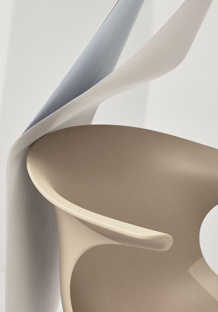 Loop Mono Wooden Legs Armchair-Contract Furniture Store for hospitality, leisure & commercial projects