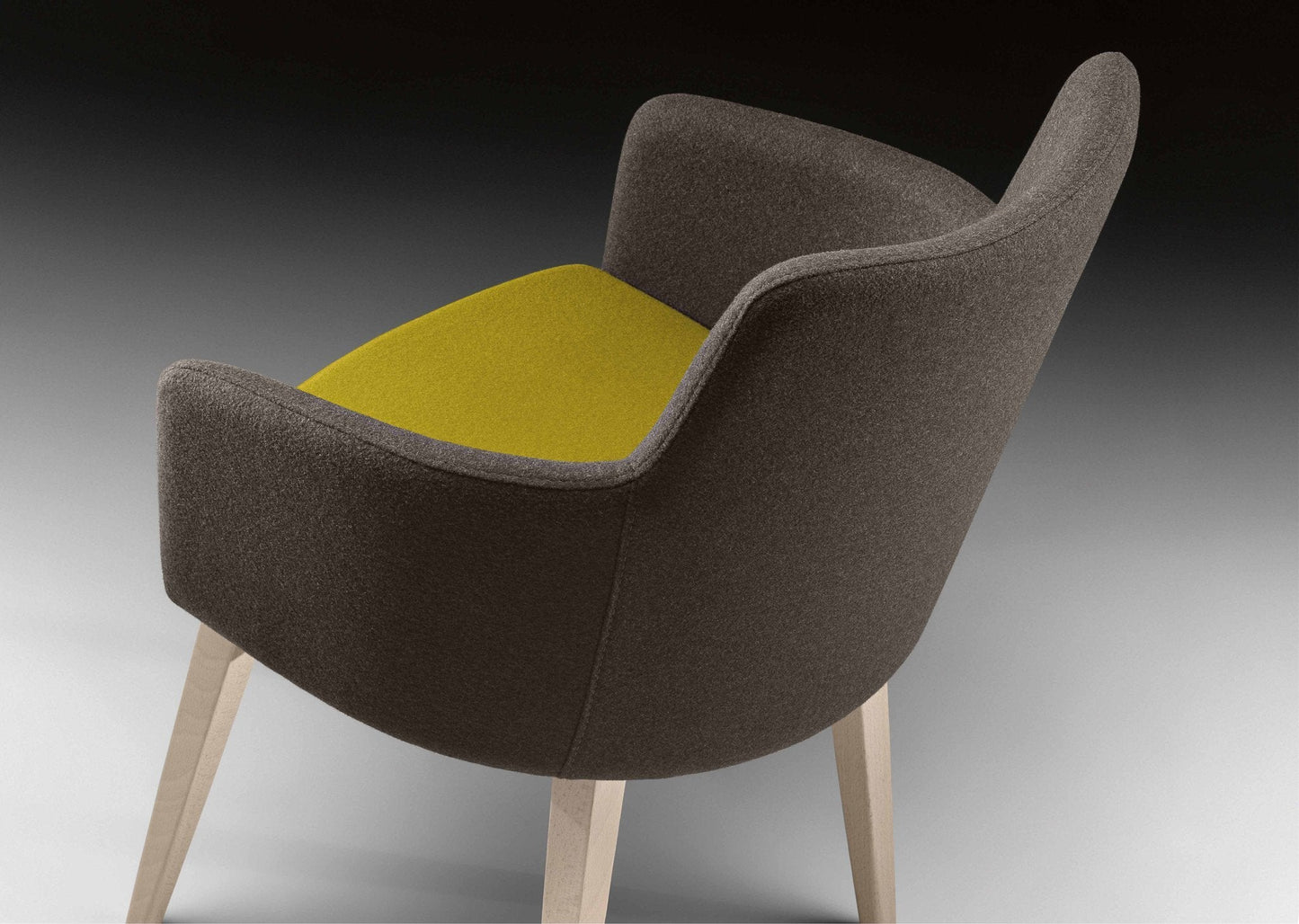 Marka 570 Armchair