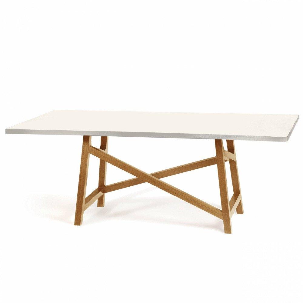 Miu Dining Table