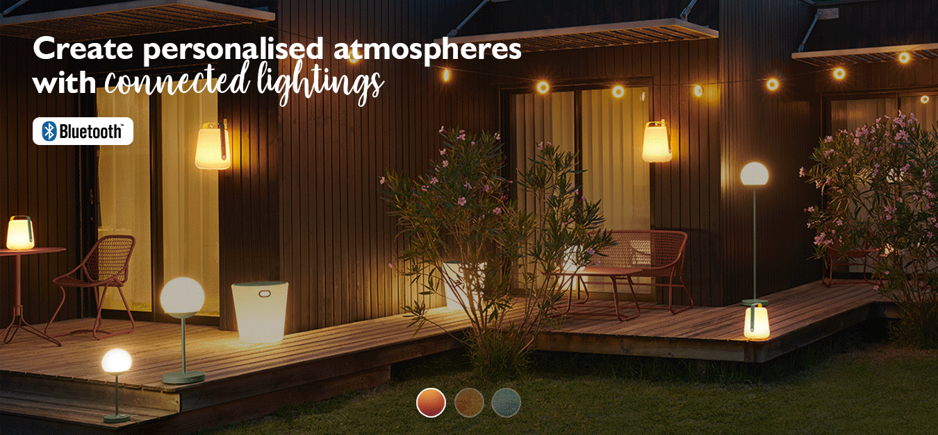 Mooon! 5330 Wall Light-Contract Furniture Store for hospitality, leisure & commercial projects