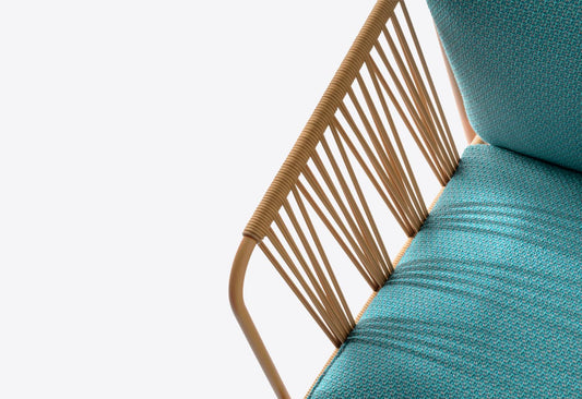 Narì 6360 Armchair-Contract Furniture Store for hospitality, leisure & commercial projects