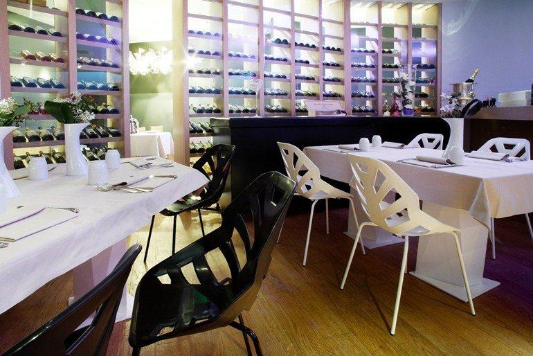 Ninja NA Side Chair-Contract Furniture Store for hospitality, leisure & commercial projects