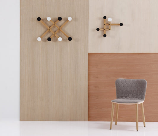 Pauli Coat Hanger