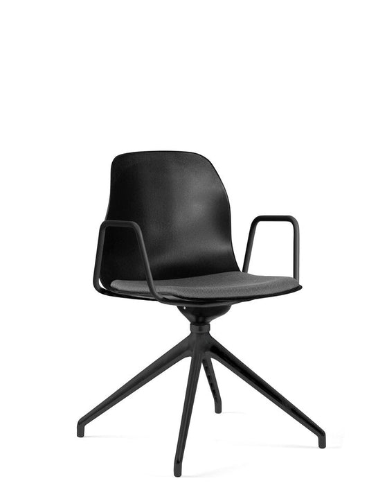 Pelican 03 Armchair-Contract Furniture Store for hospitality, leisure & commercial projects