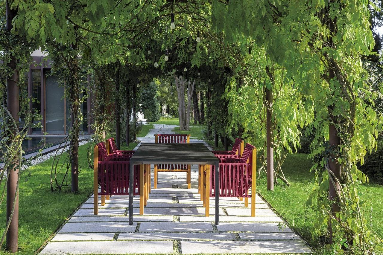 Penelope 2706 PO Armchair-Contract Furniture Store for hospitality, leisure & commercial projects