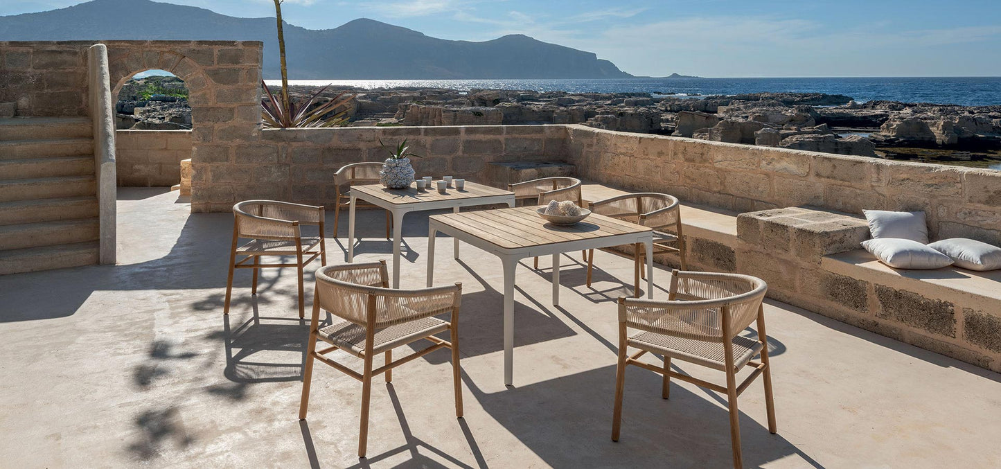 Play Dining Table-Contract Furniture Store for hospitality, leisure & commercial projects