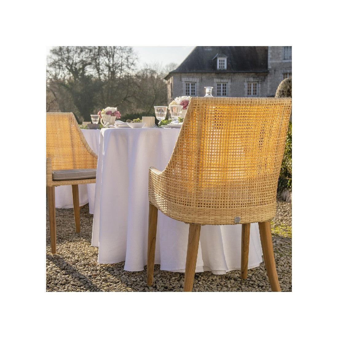 Sao Paolo Outdoor Carver-Contract Furniture Store for hospitality, leisure & commercial projects