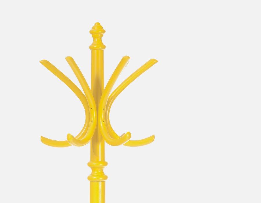 Stand By Coat Hanger
