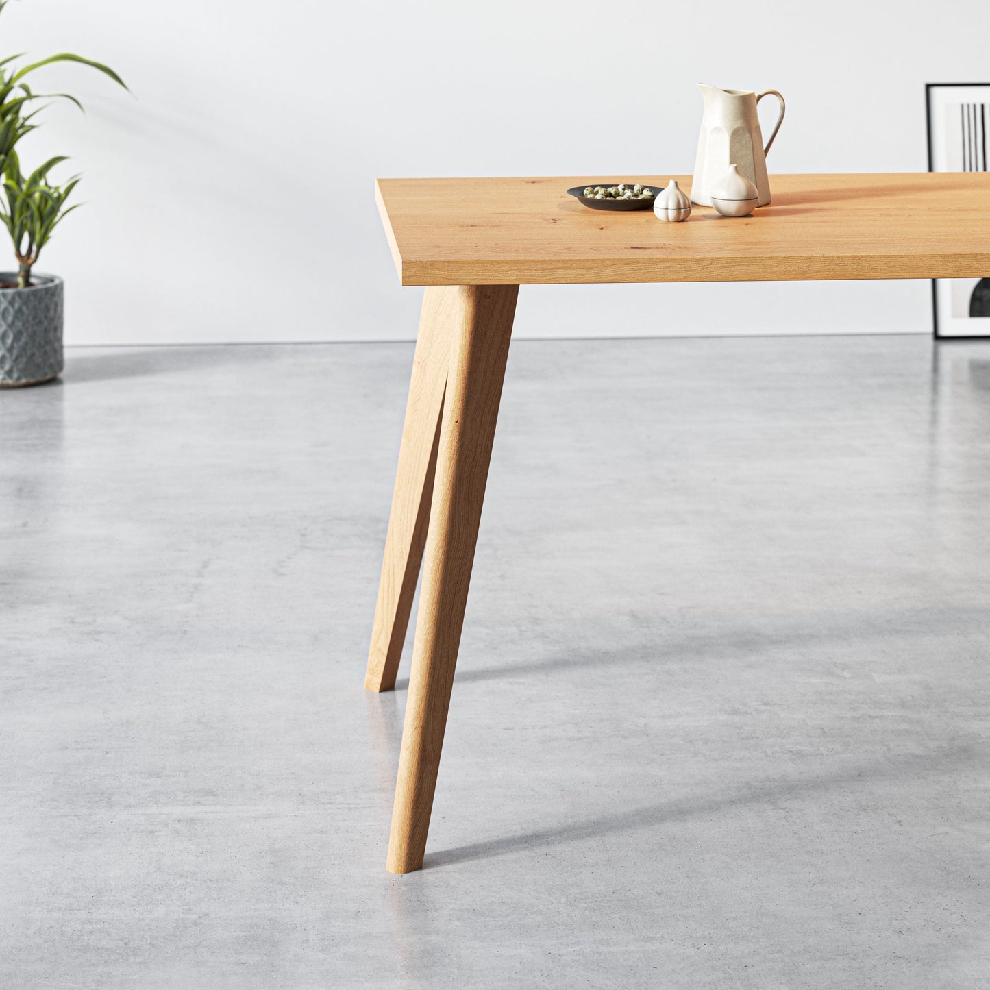 Tapered Oak Leg Dining Base-Contract Furniture Store for hospitality, leisure & commercial projects