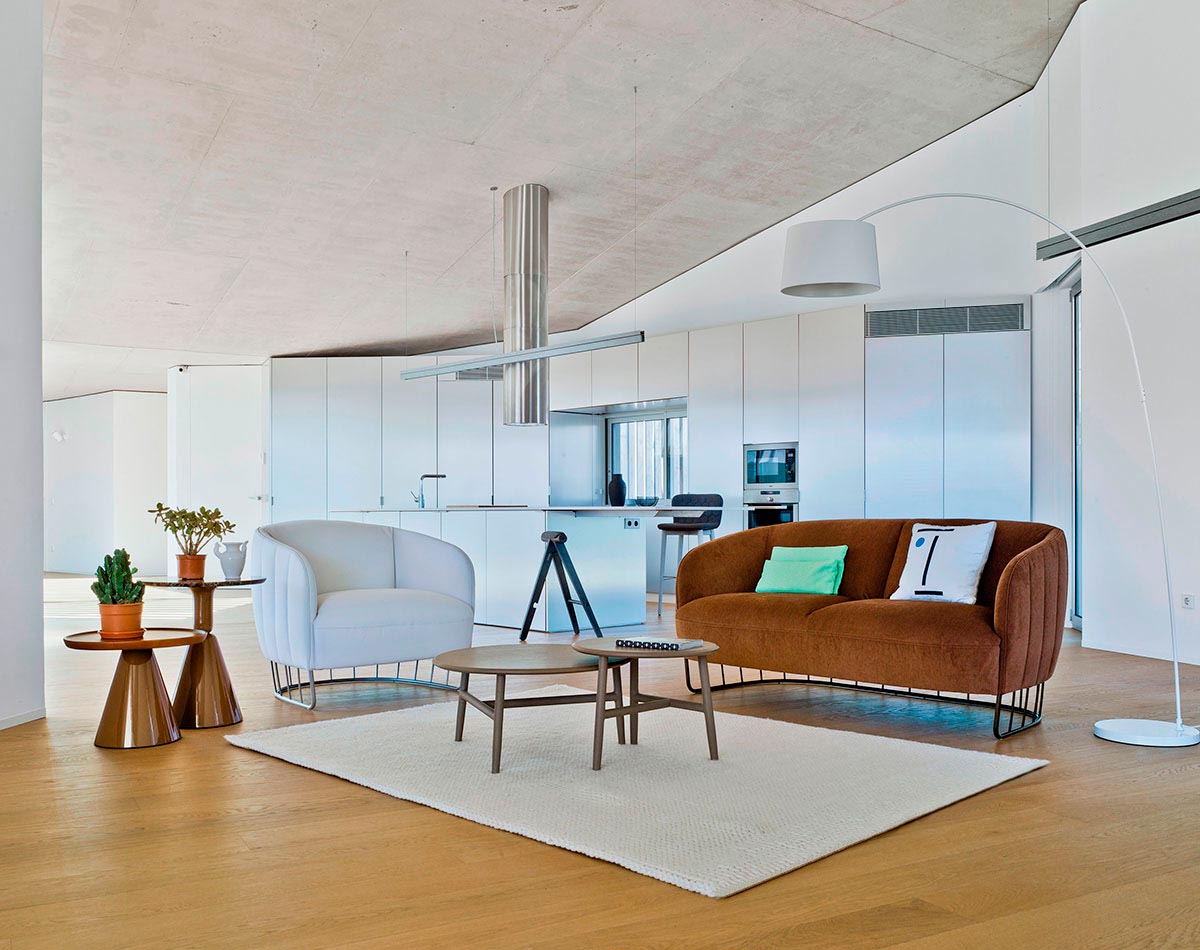 Tonella Sofa-Contract Furniture Store for hospitality, leisure & commercial projects