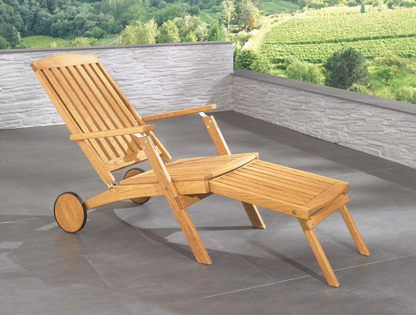 Verno Deckchair-Contract Furniture Store for hospitality, leisure & commercial projects