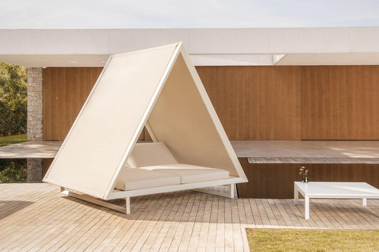 Vineyard Daybed-Contract Furniture Store for hospitality, leisure & commercial projects