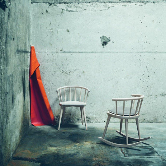 W. 608 Rocking Chair