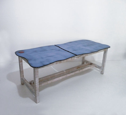 Woody Dining Table