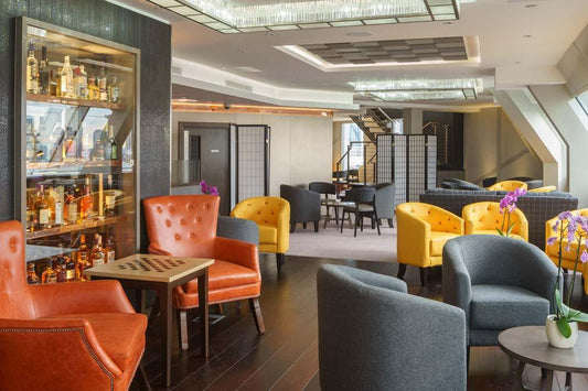 Choosing the best Hotel Furniture