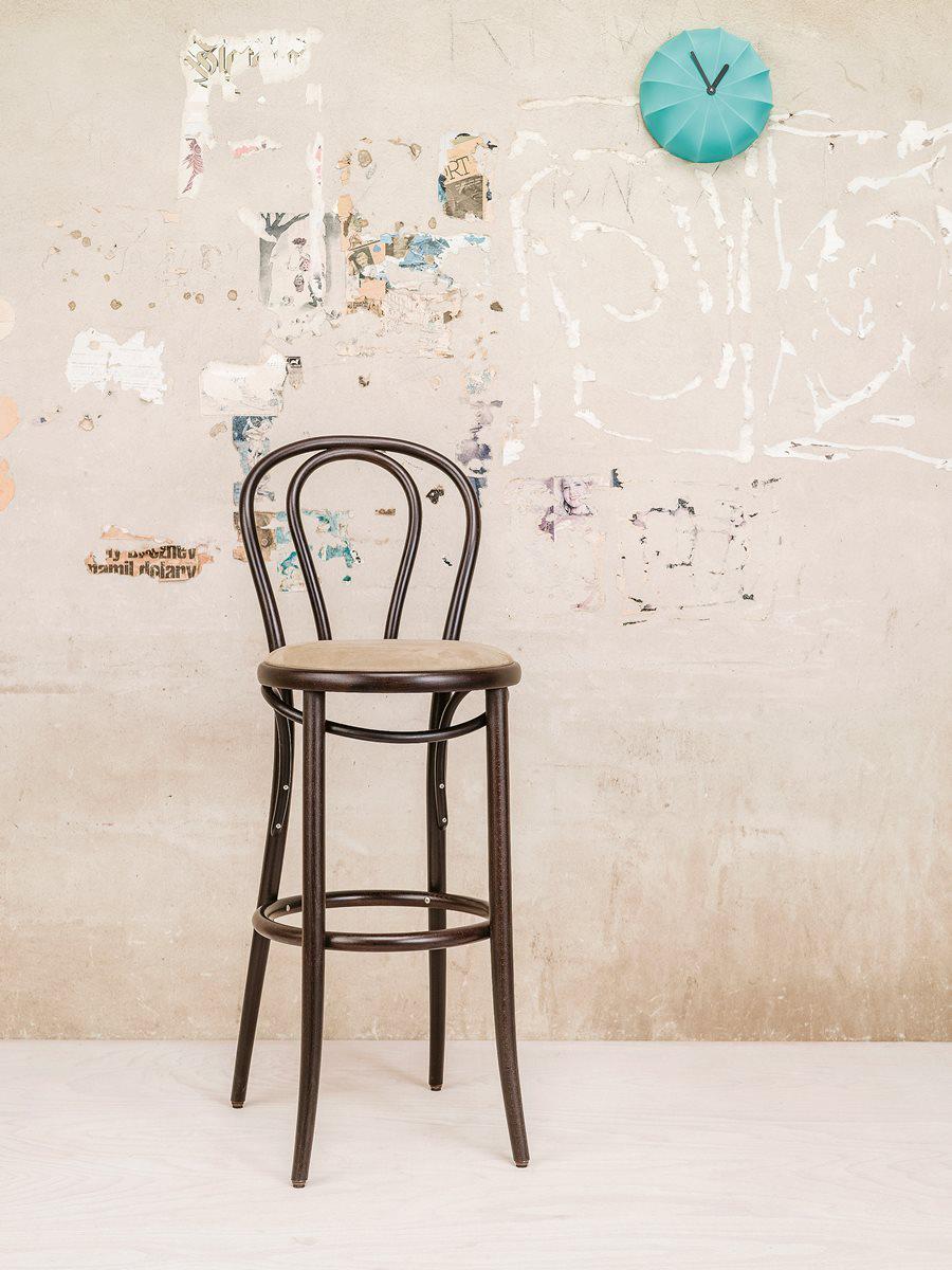 18 Upholstered High Stool