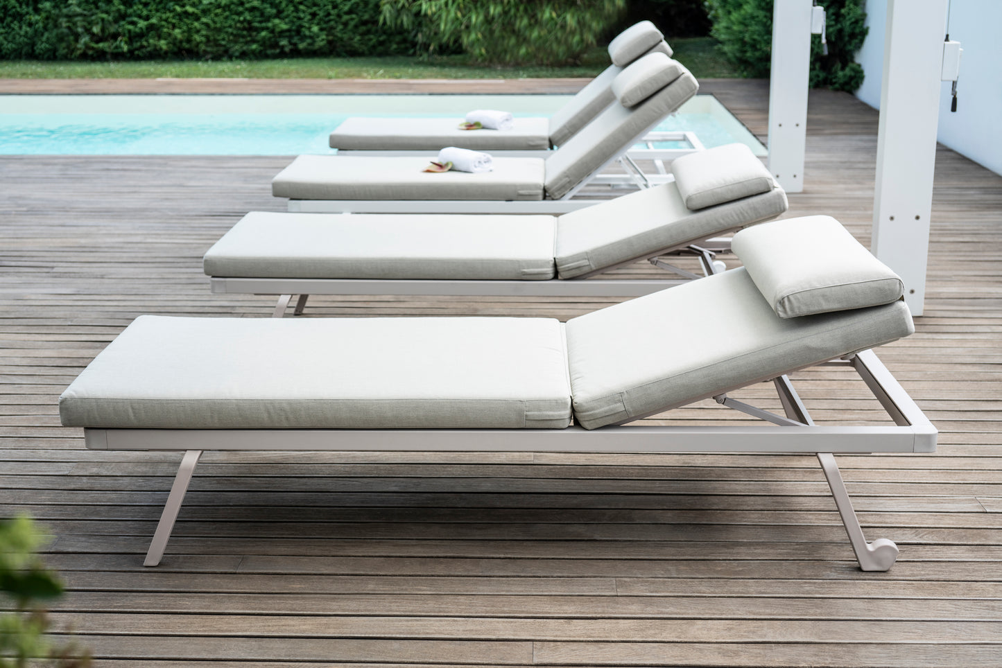 Etesian Sun Lounger