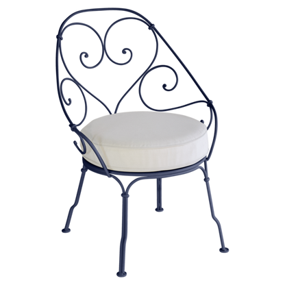 1900 Lounge Chair