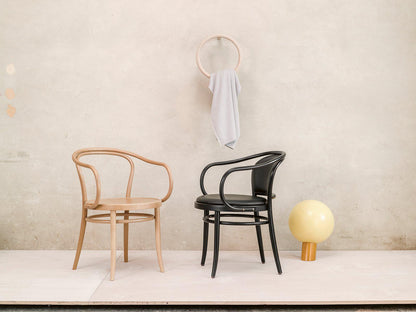 30 Armchair