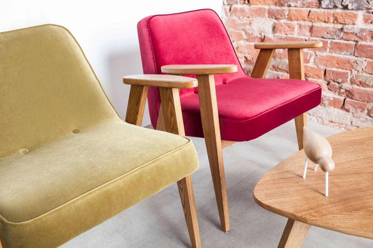 366 Armchair