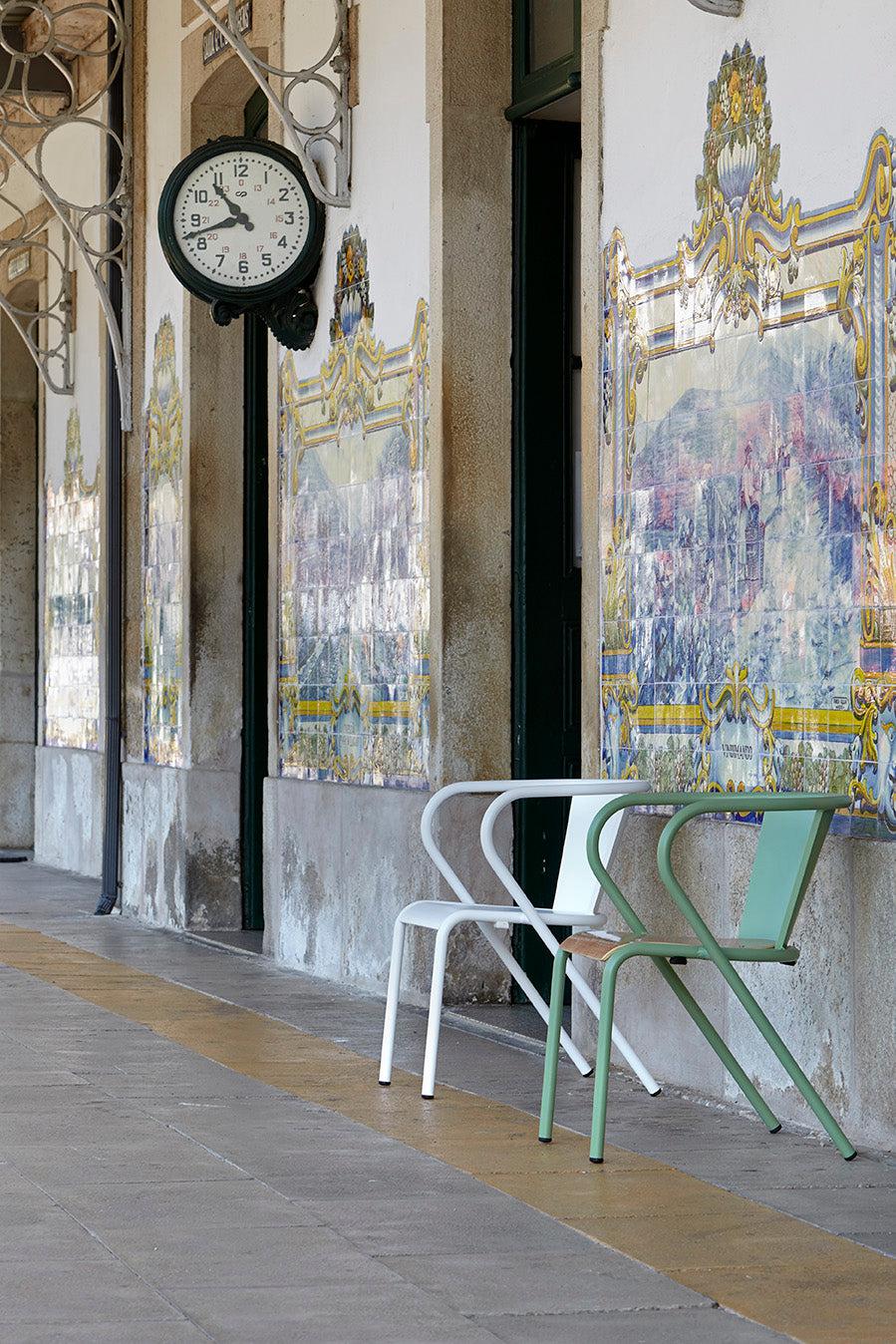 5008 Armchair
