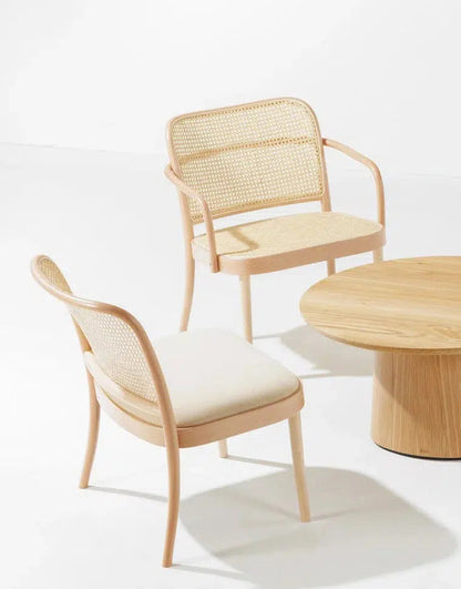 811 Lounge Armchair
