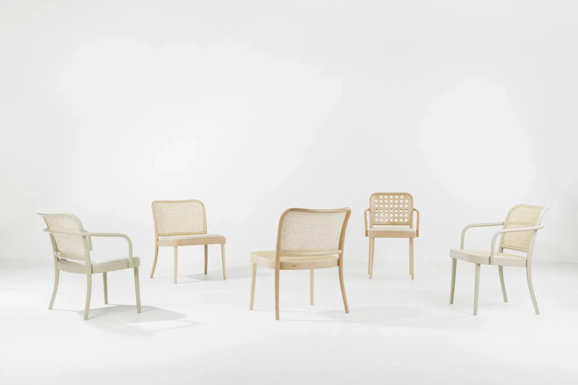 811 Upholstered Lounge Armchair-Contract Furniture Store for hospitality, leisure & commercial projects