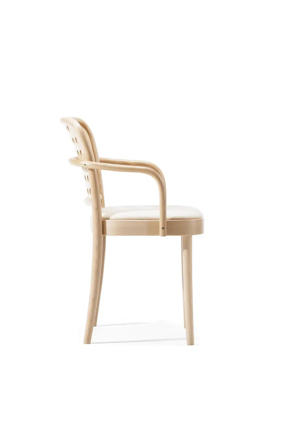 822 Upholstered Armchair-Contract Furniture Store for hospitality, leisure & commercial projects