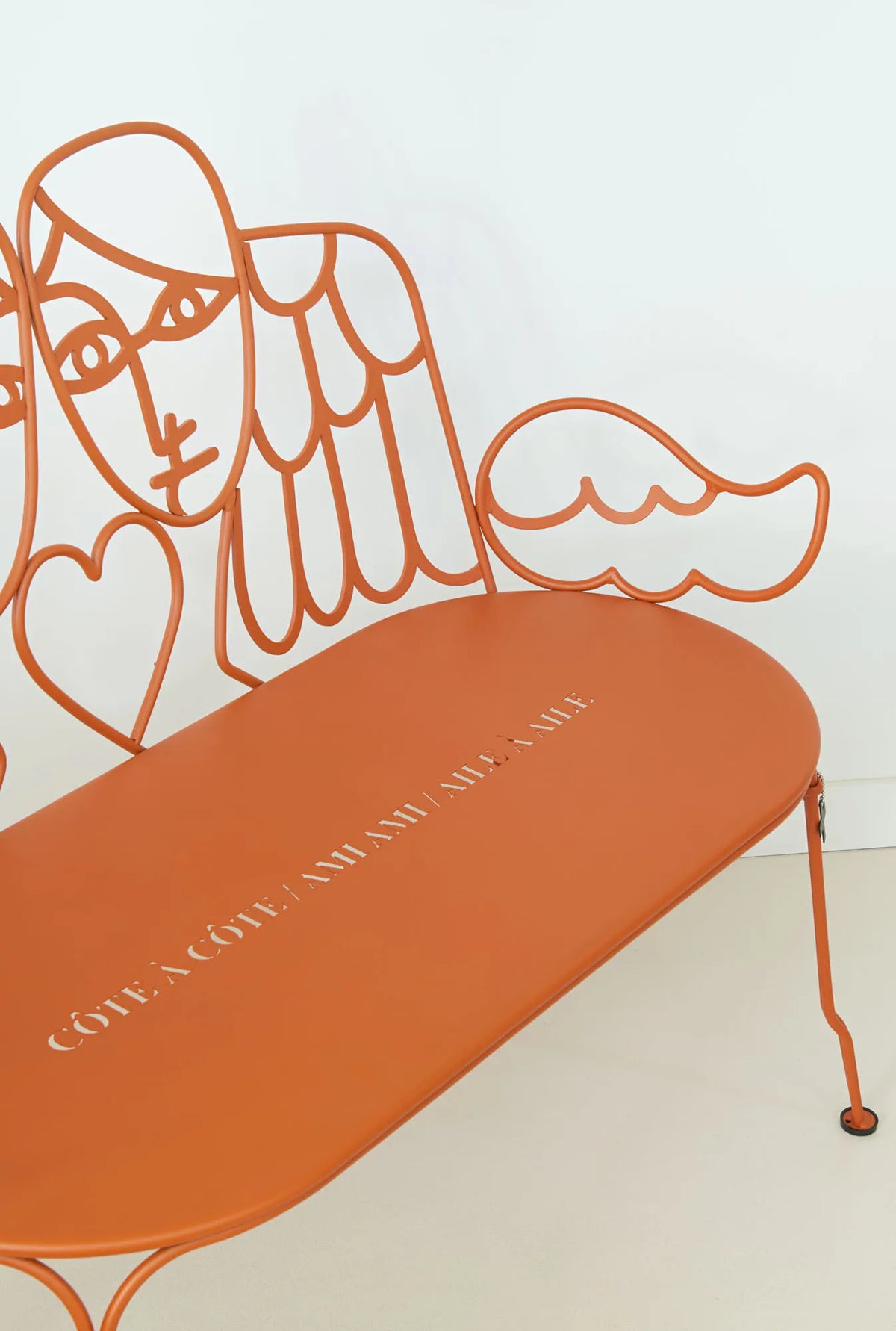 Ange 2009 Bench